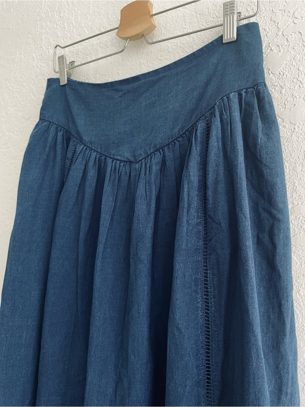 American Eagle NWT High-Waisted Ruffle Maxi Skirt M Blue Lace Boho Fall Denim - Picture 7 of 16